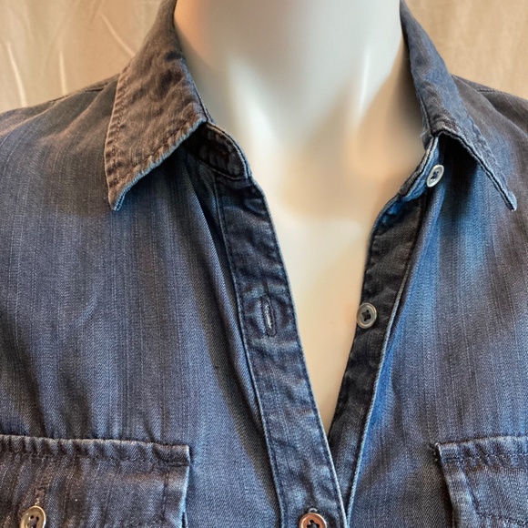 LAST CHANCE! White House Black Market Denim Tunic Top - Picture 3 of 4